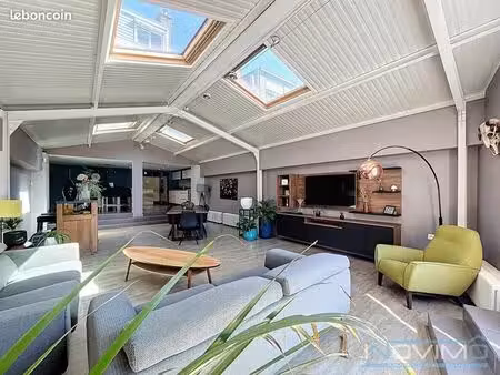 maison 5 pièces 198 m²