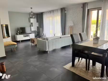 maison 6 pièces 122 m²