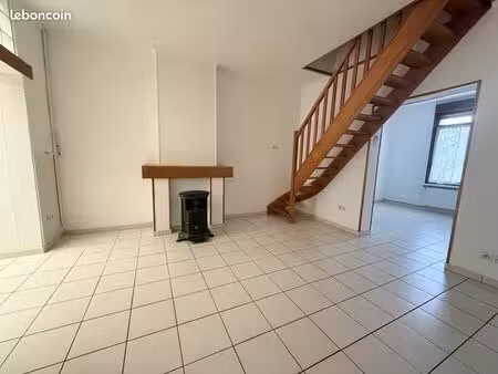 maison de ville 3 pièces 100 m²