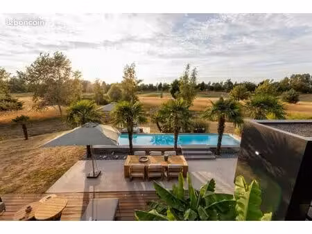 villa d’exception – vue panoramique sur le golf de mérignies – 4 chambres – terrain de 2 3