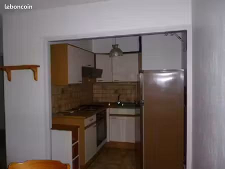 studio 1 pièce 30 m²