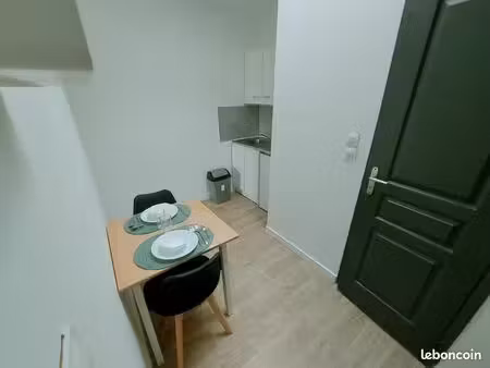 bureau  commerce lille 399