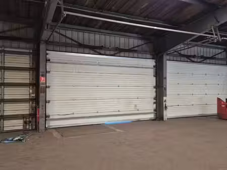 loue entrepot pour stockage