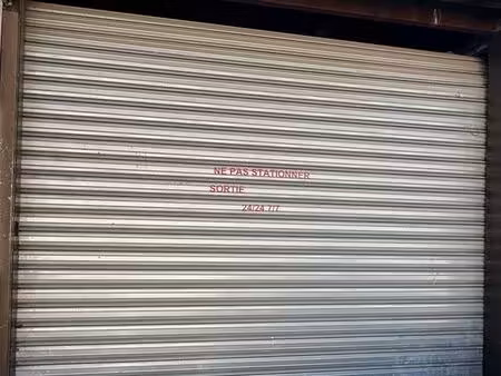 loc hangar  box  entrepot  garage 70 m2