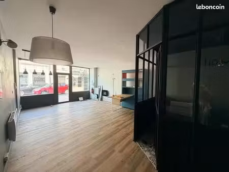 local commercial 65 m²