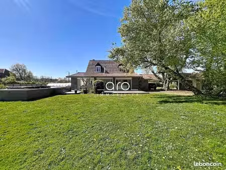 maison 6 pièces 216 m²