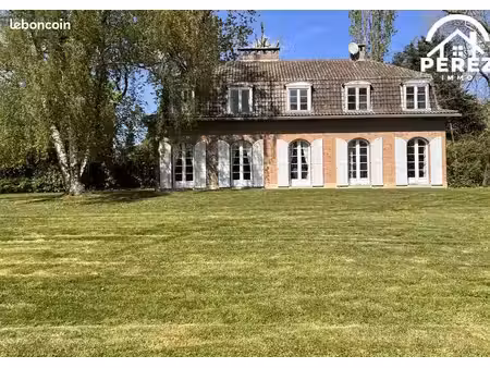 maison 6 pièces 181 m²