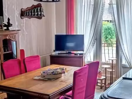 maison 6 pièces 95 m²