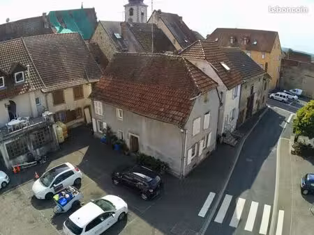 maison de village 3 pièces 122 m²