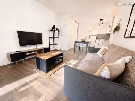 appartement t2 meublé de 38 m² résidence sécurisée avec piscine
