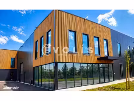 local bureaux 359 m²