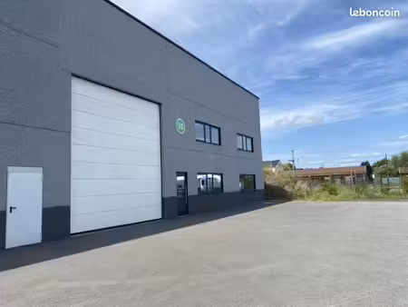 local industriel 1 290 m²
