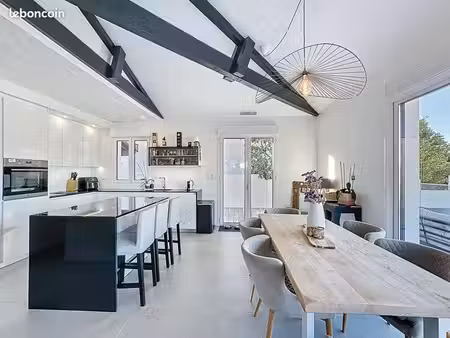 maison entièrement rénovée