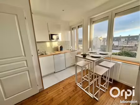 immeuble 4 pièces 140 m²
