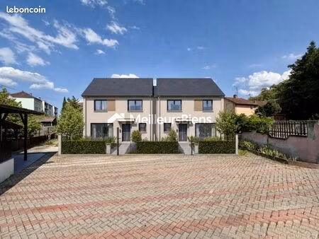 terrain 450 m² illzach