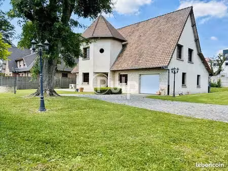 pavillon 8 pièces 170 m²