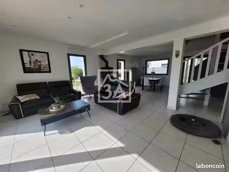 propriété 10 pièces 179 m²