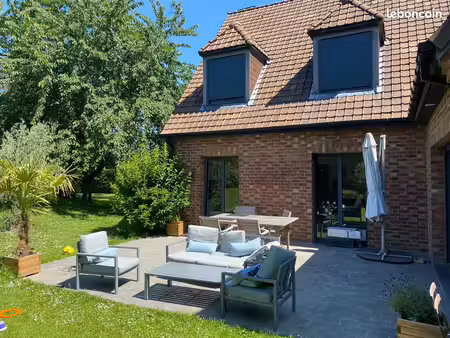 maison meublée à louer 4 ch + 1 bureau secteur croisé laroche