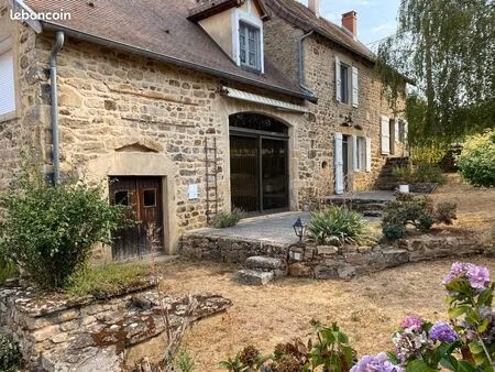 propriété 6 pièces 183 m²