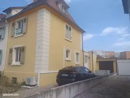maison 3 pièces 82 m2