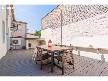 maison de ville 6 pièces 217 m²