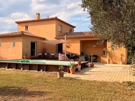 claira – villa 4 faces entièrement rénovée avec piscine sur terrain de 1 746 m²