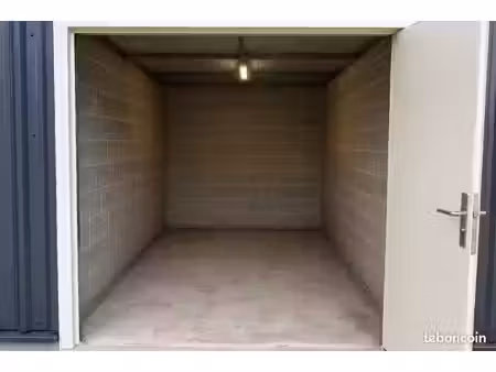 box de stockage saint omer proche gare