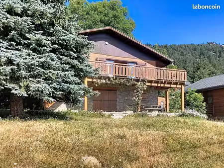 chalet 6 pièces 114 m²