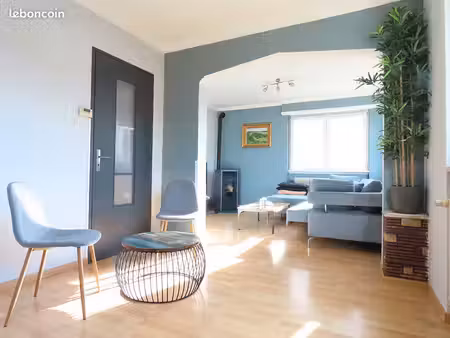 maison 7 pièces 157 m²