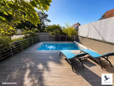 maison 6 pièces 145 m²