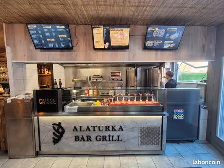 kebab + licence 4 + logement