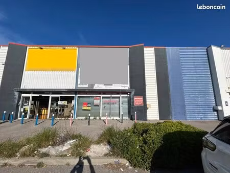 local commercial 424 m²