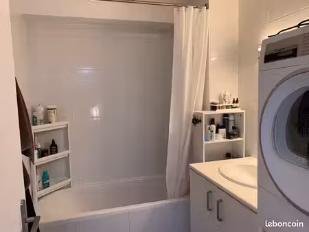2 pièces 51m2 avec terrasse et garage