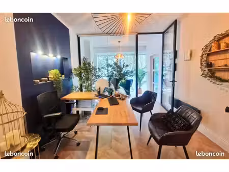 magnifique bureau professionnel arras rue passante parking gratuit