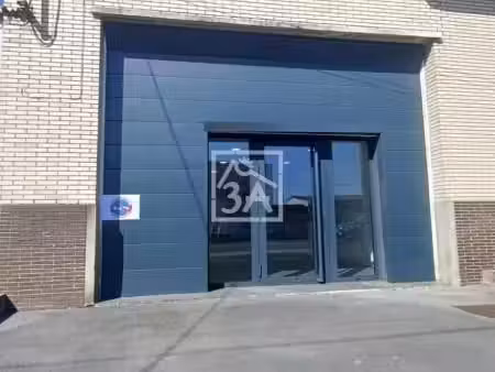 local commercial 70 m²