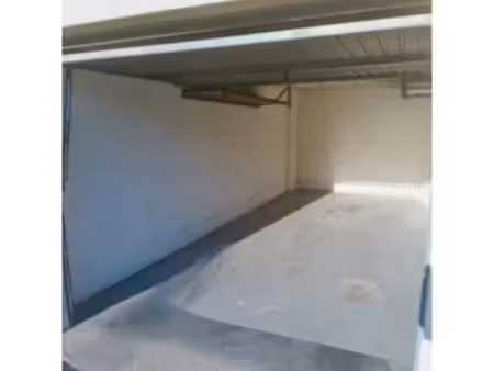 garage fermé 19m2 annecy centre