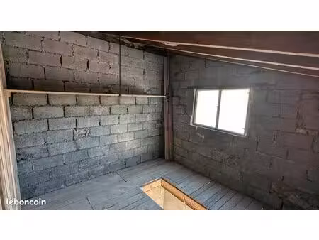 garage + stockage 25m2