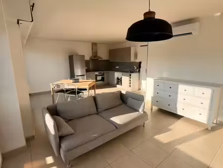 t4 semi-meublé rénové de 85 m² – vue alpes & jura – annemasse centre