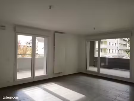 appartement 3 pièces 67 m²