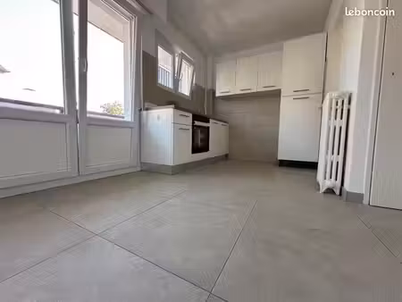 appartement f2 - 60m2 - refait complètement à neuf - cuisine équipée