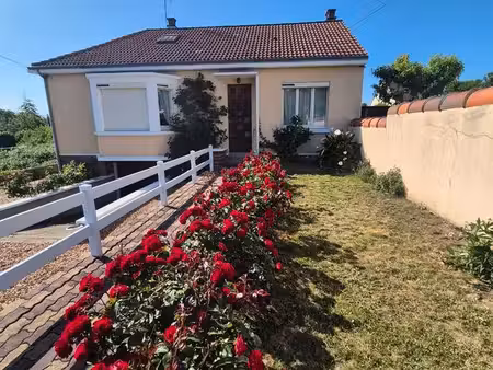 maison de bourg proche commerces