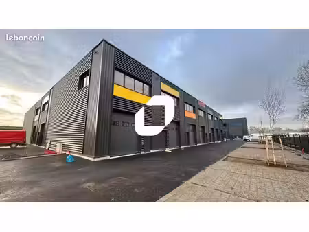 local d'activité 228 m²