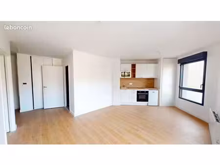 appartement 2 pièces 42 m²