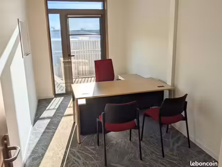 bureaux 12 à 13 m² – spay – idéal jeunes entreprises – dès 114 ht/mois