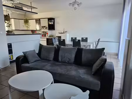 maison - 4 pièces - 82 m²