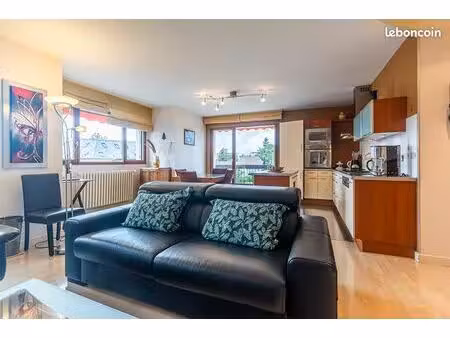 appartement 3 pièces 74 m²