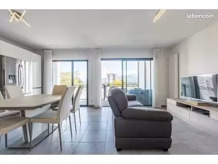 appartement 4 pièces 82 m²