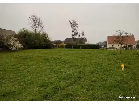 terrain 1 811 m² croixdalle