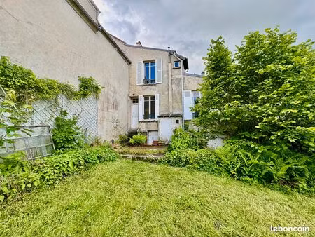 maison 7 pièces 153 m²
