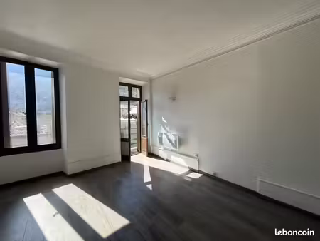 appartement 4 pièces 105 m²